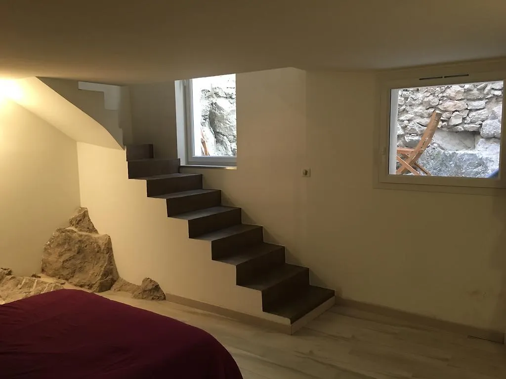 Appartement Safranier Townhouse à Antibes France