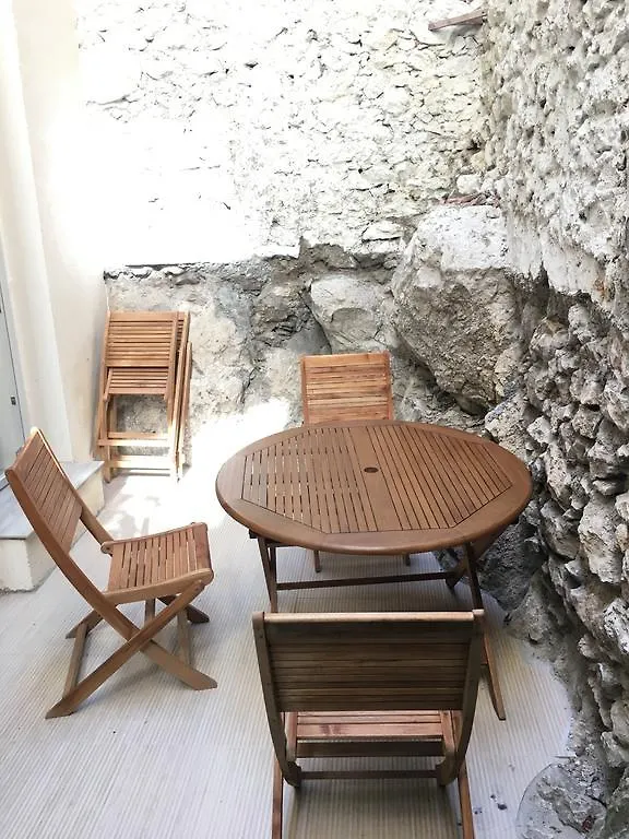 Appartement Safranier Townhouse à Antibes France