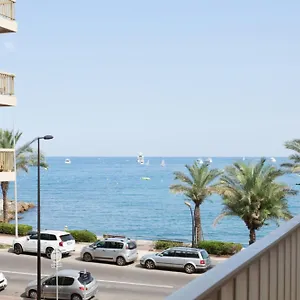 T2 Spacieux Avec Balcon à Quelques Pas Du Vieil - Welkeys Antibes